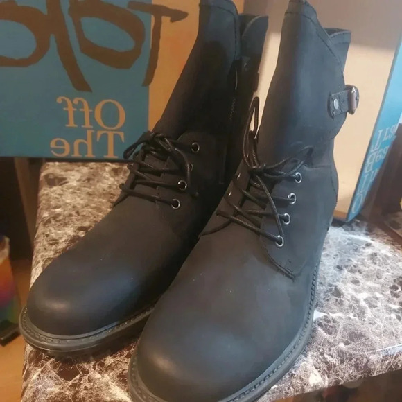 OTBT | Black Gallivant Leather  Boot - NIB - Picture 9 of 12